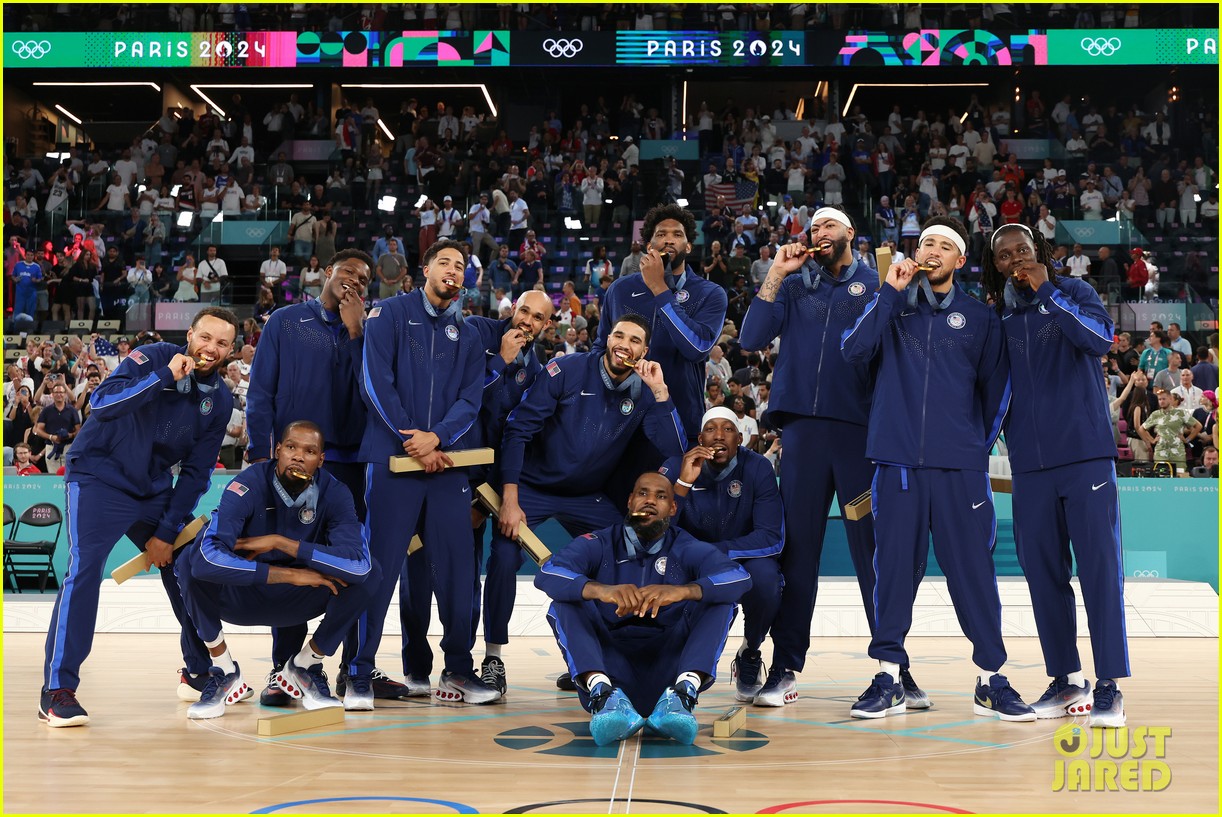 “Lè Avengers Assemble to Claim Gold in Paris Olympics”