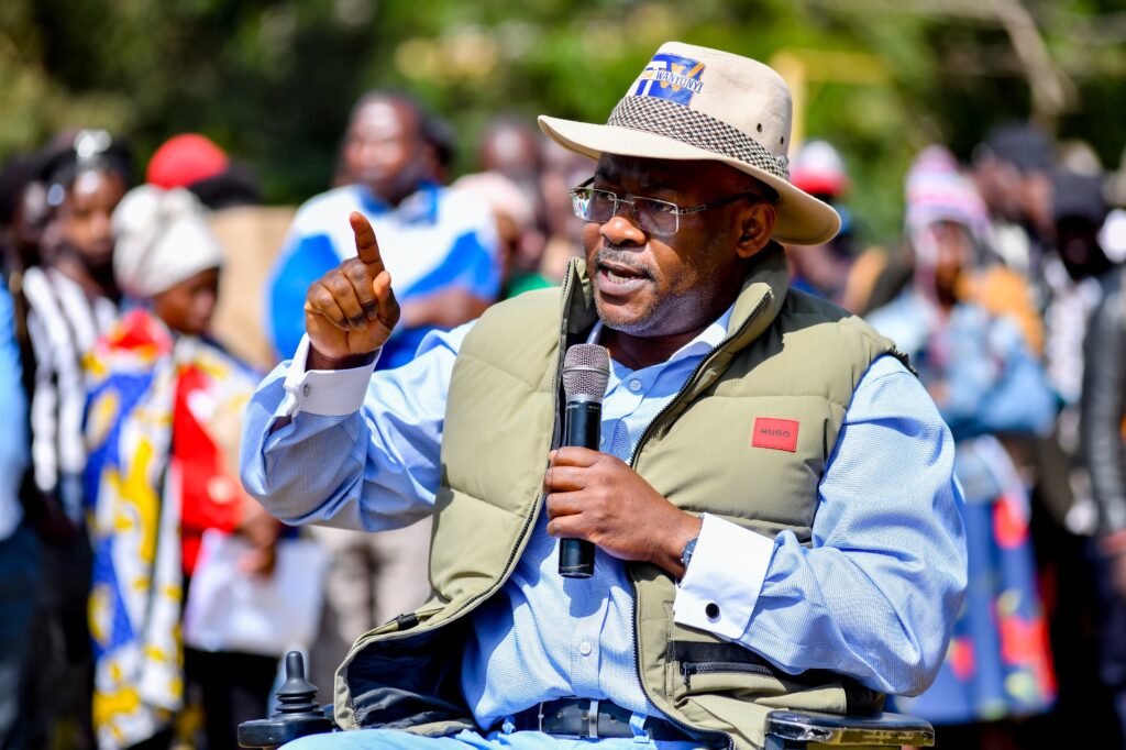 Tim Wanyonyi Defends NG-CDF and Calls for More Educational Support at Parklands Bursary Event