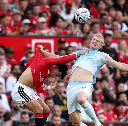 Manchester United vs Manchester City